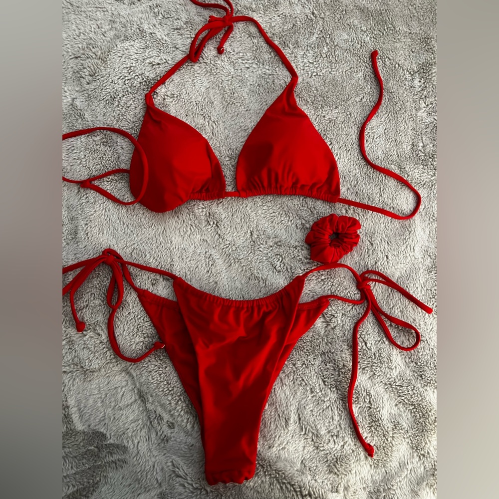 Red bikini set never worn
